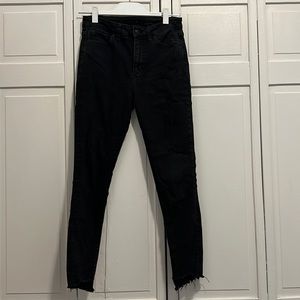 Joe’s faded black high rise ankle Jean, size 27